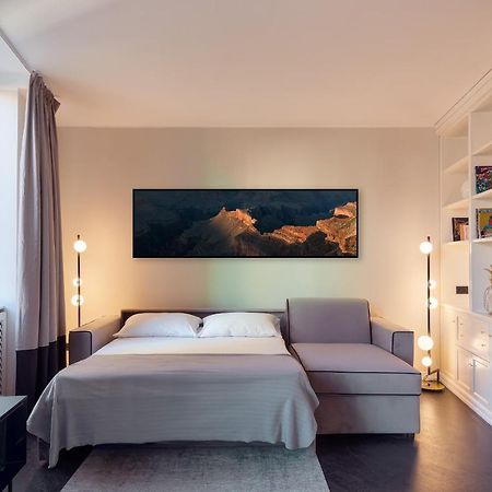 Hl Luxury Duomo Apartment - Via Torino, Montenapoleone Milano Dış mekan fotoğraf