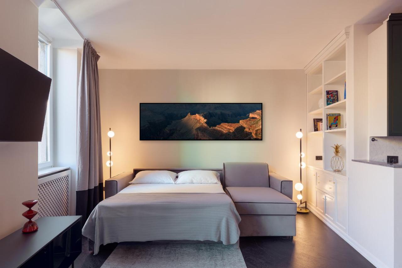 Hl Luxury Duomo Apartment - Via Torino, Montenapoleone Milano Dış mekan fotoğraf