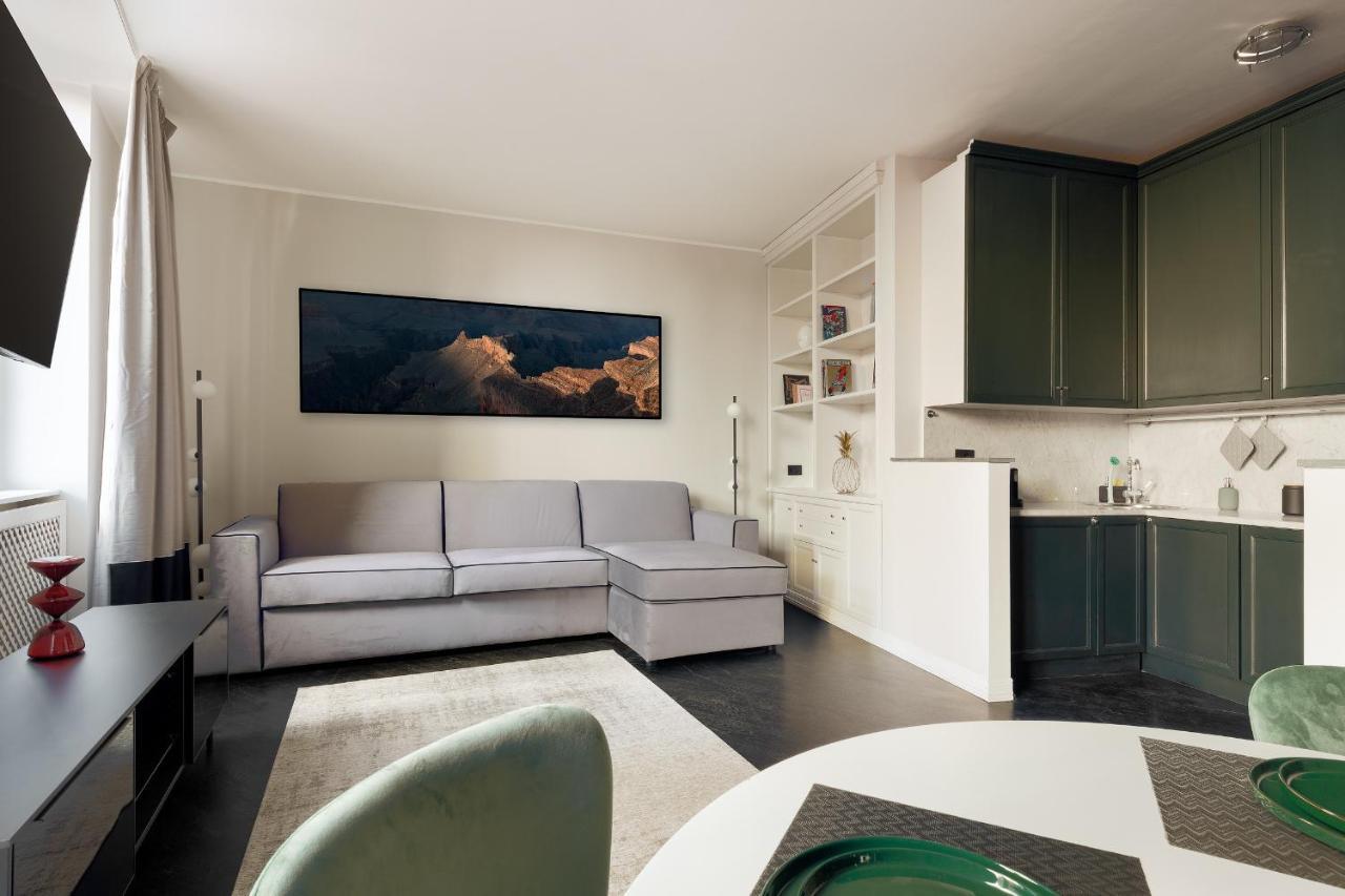 Hl Luxury Duomo Apartment - Via Torino, Montenapoleone Milano Dış mekan fotoğraf