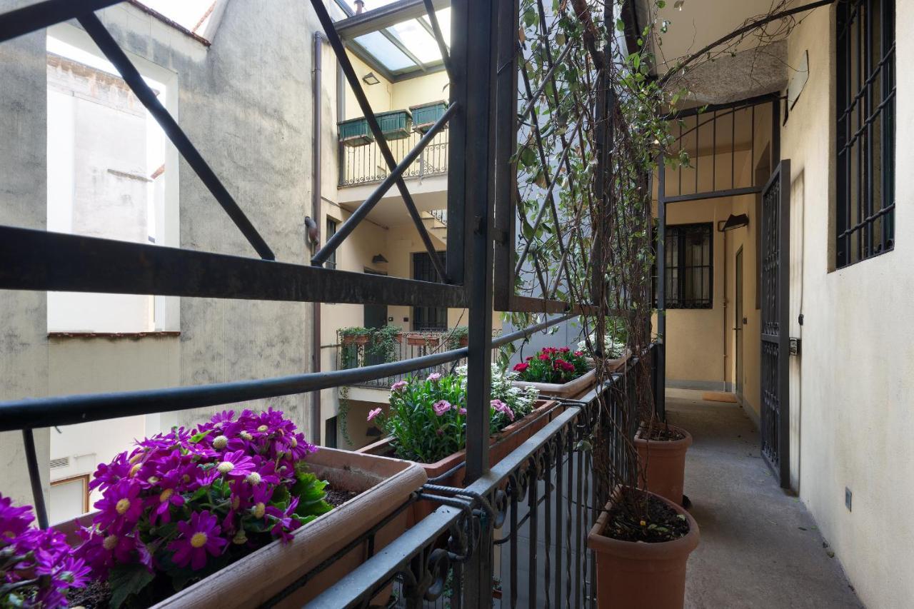 Hl Luxury Duomo Apartment - Via Torino, Montenapoleone Milano Dış mekan fotoğraf